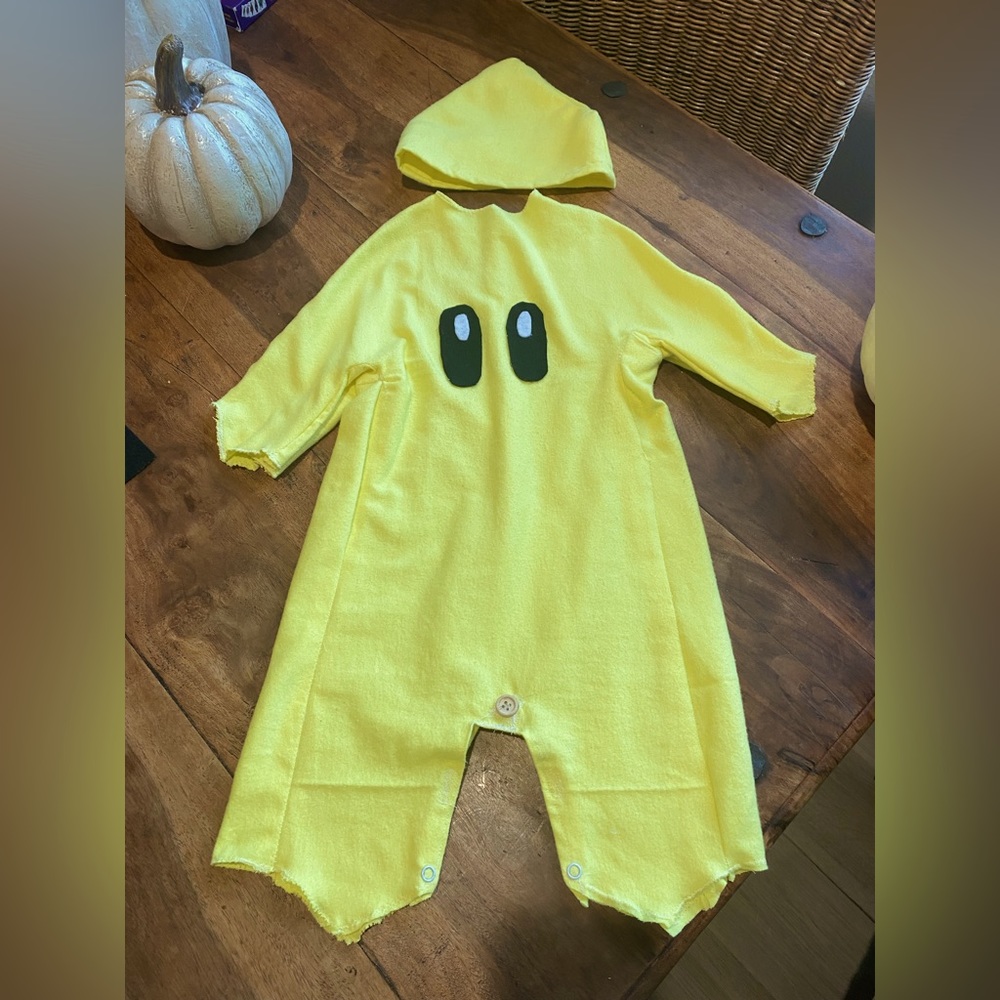 Super Mario Baby Star Costume
